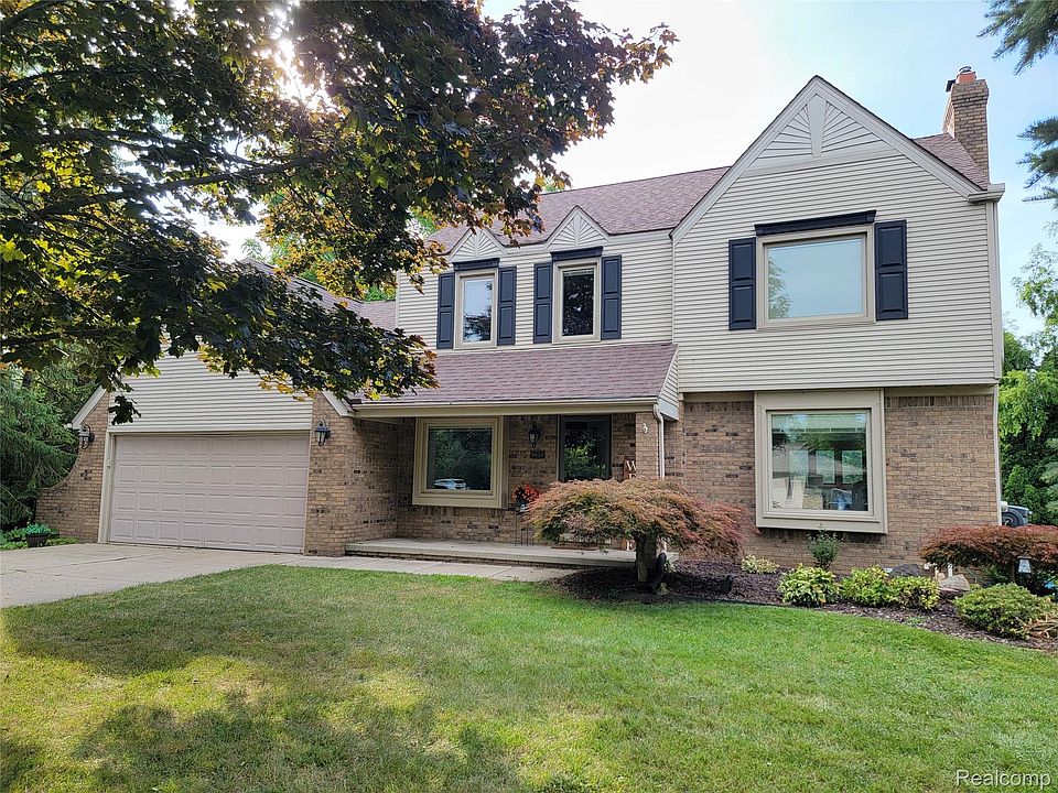 1st image of 9658 Blauvelt Dr
