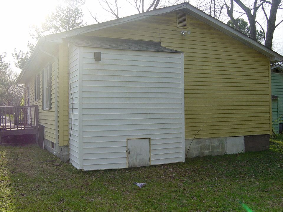 2nd image of 111 Frost St