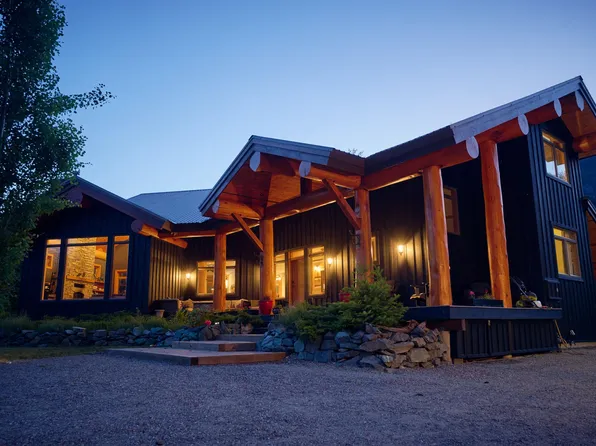7703 Pemberton Portage Rd, Squamish Lillooet, BC V0N 2K0