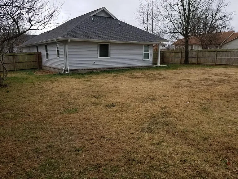 1105 Port Arthur Ave — Photo 8
