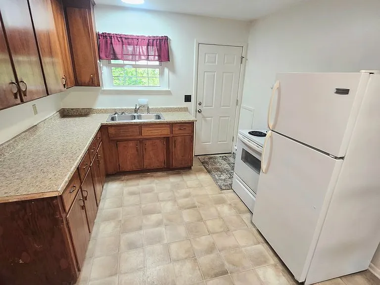3254-3256 County Line Rd — Photo 10