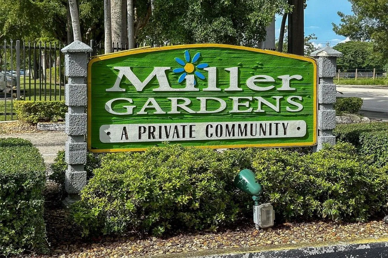 2 bed, 1170 sqft, $2,600 — Photo 1