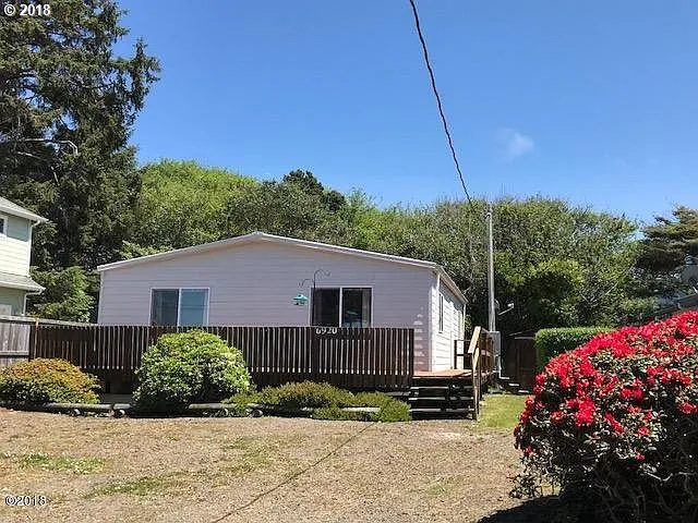 6920 Glen Ave photo 1