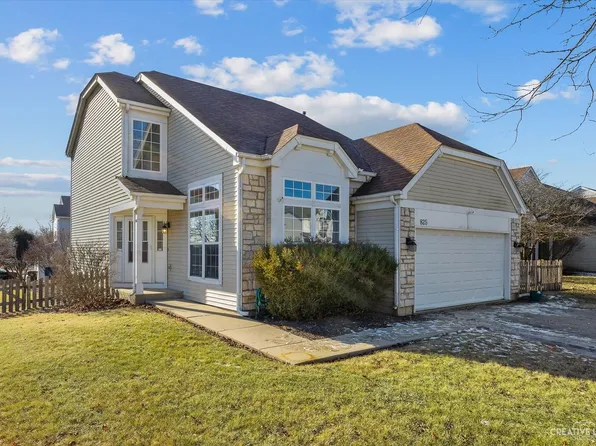 825 Franklin Dr, South Elgin, IL 60177