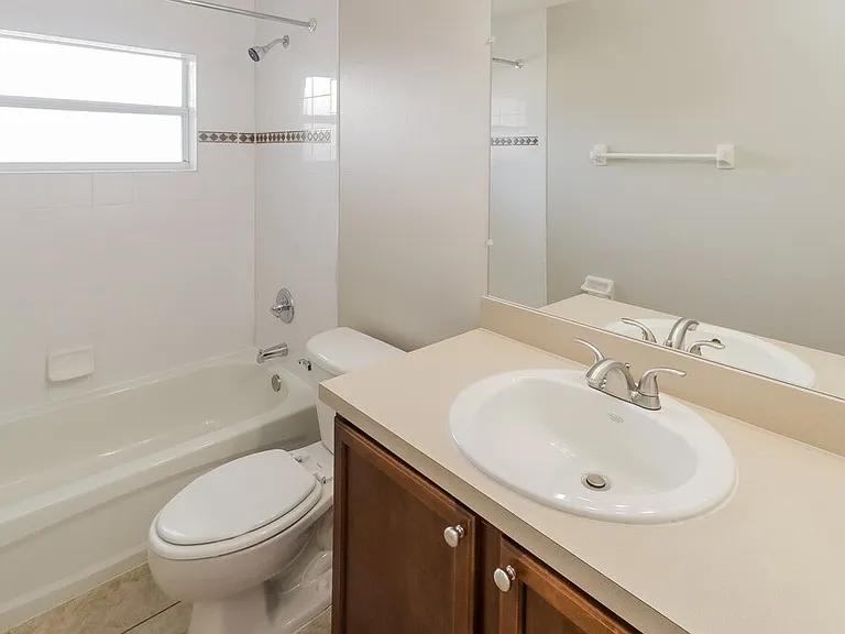 426 Disston Ave — Photo 14