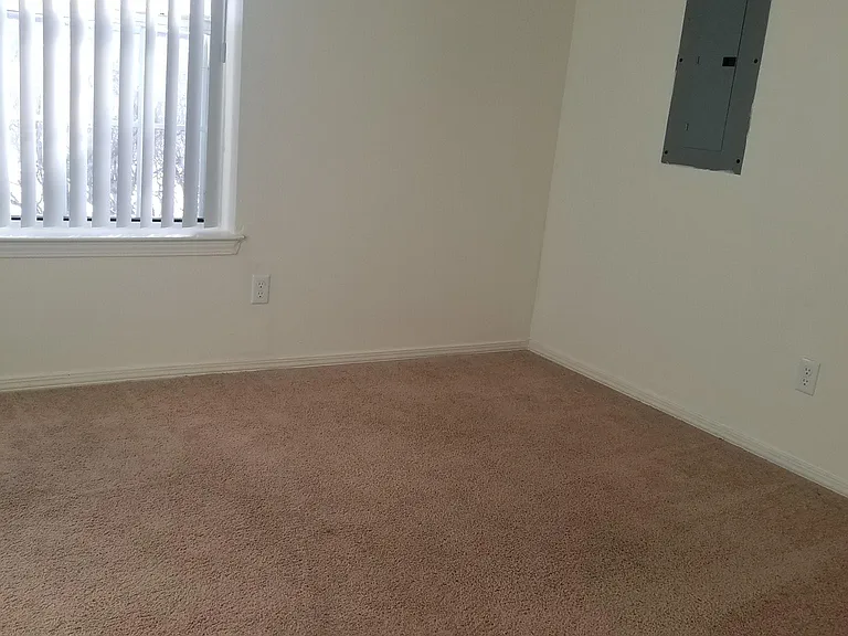 Cottonwood Estates — Photo 7