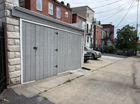 2416 Saint Paul St #G, Baltimore, MD 21218