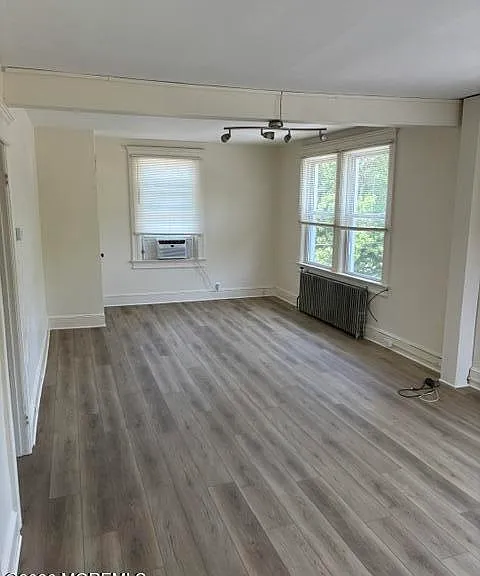 1112 Sunset Ave — Photo 2