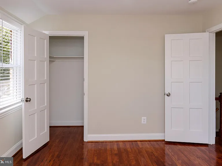 632 Faraday Pl NE — Photo 19