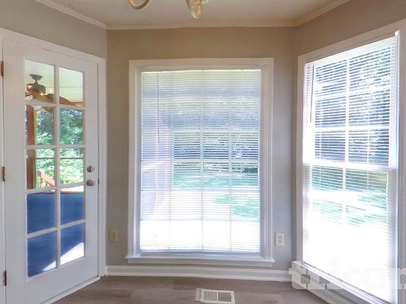 5th image of 119 Heritage Way