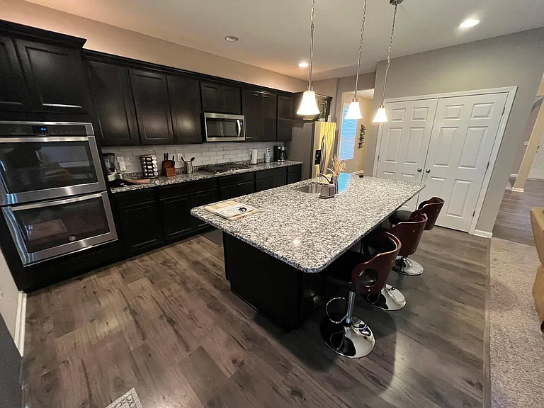2346 Creek Bank Dr — Photo 10