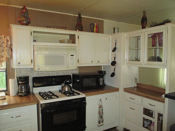 2nd image of 14146 E Dr