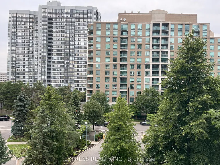 29 Pemberton Ave #503 — Photo 12
