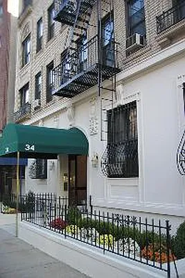 Rented by Corcoran | media 16