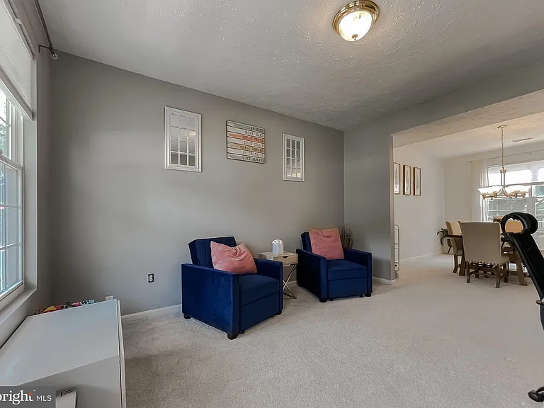 48221 Keel Dr — Photo 8