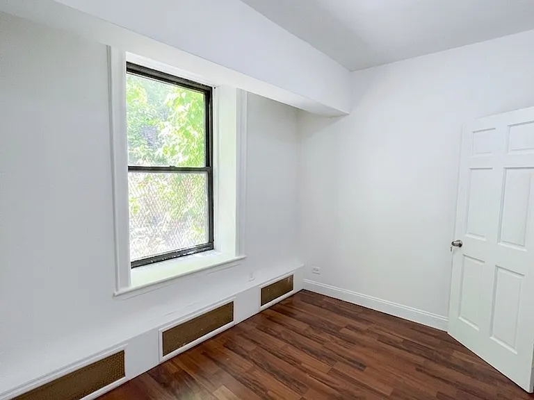 544 W 157th St #1B — Photo 7