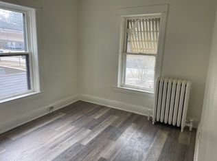 221 Rome Ave #3, Rockford, IL 61107