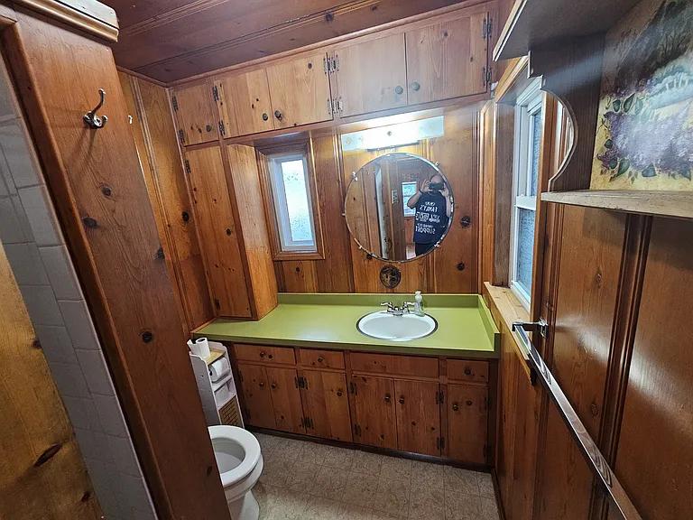 682 Cedar Ln — Photo 11