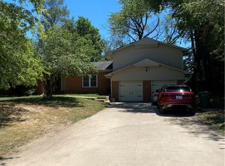 2110 W Oak St, Rogers, AR 72758