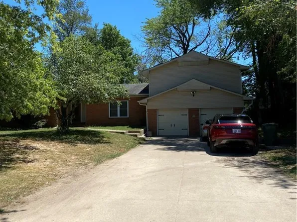 2110 W Oak St, Rogers, AR 72758