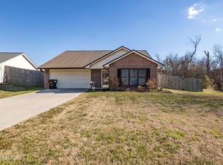 2029 Southern Oaks Dr, Maryville, TN 37801