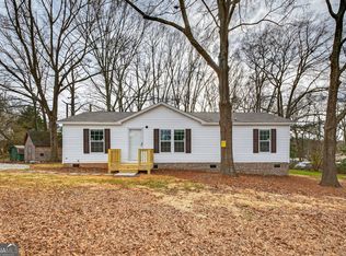 720 Woodland Cir, Loganville, GA 30052