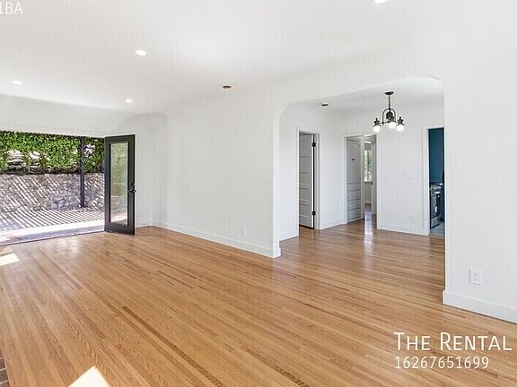 5th image of 4115 Barrett Rd