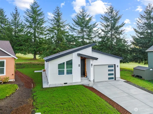 16 Linquist Lane, Cathlamet, WA 98612