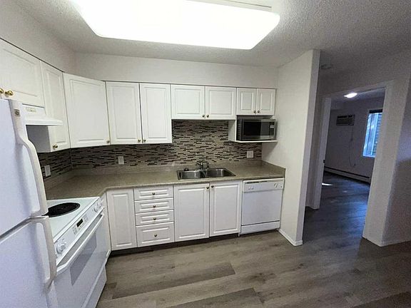 4th image of 3120 W Millrise Point SW #3120