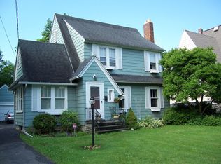 110 Charing Rd, Syracuse, NY 13214