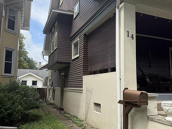 3rd image of 14 Laurel Ave