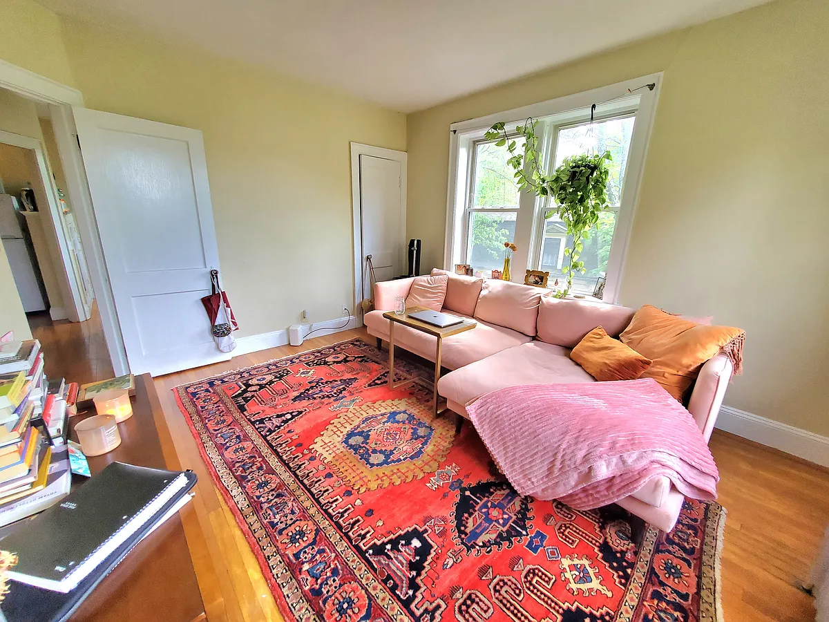 Building Photo - 4 Cogswell Ave #23