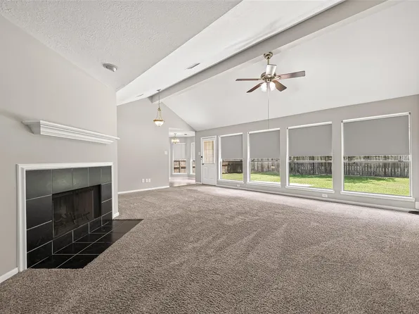 17123 Pecan Acres Dr, Sugar Land, TX 77498