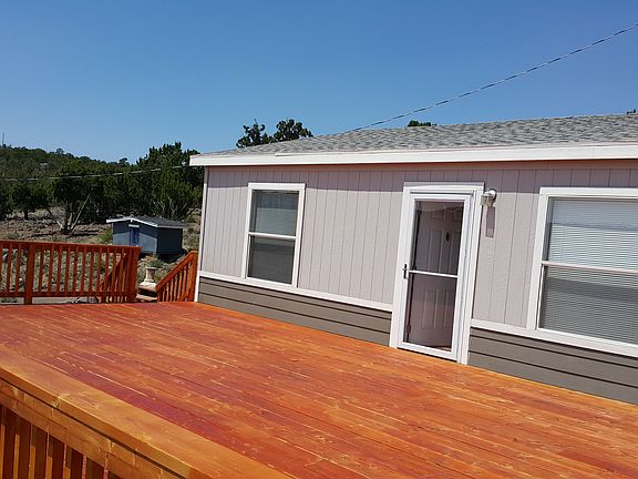 Huge deck for fabulous views