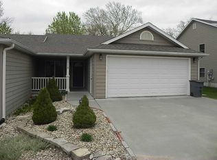 115 Wildcat Way, Saint George, KS 66535
