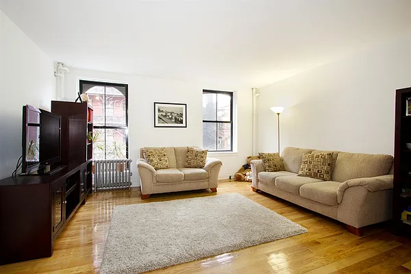 Rented by Corcoran | media 12