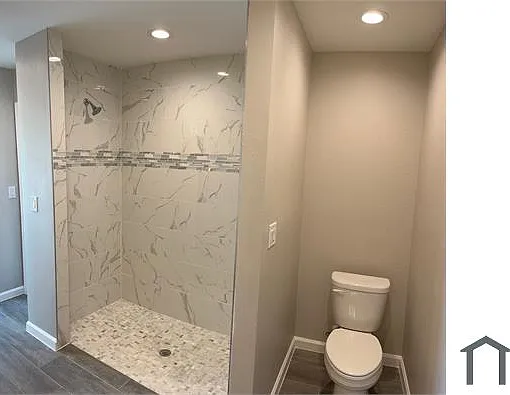 4065 NW 36th Ave — Photo 5