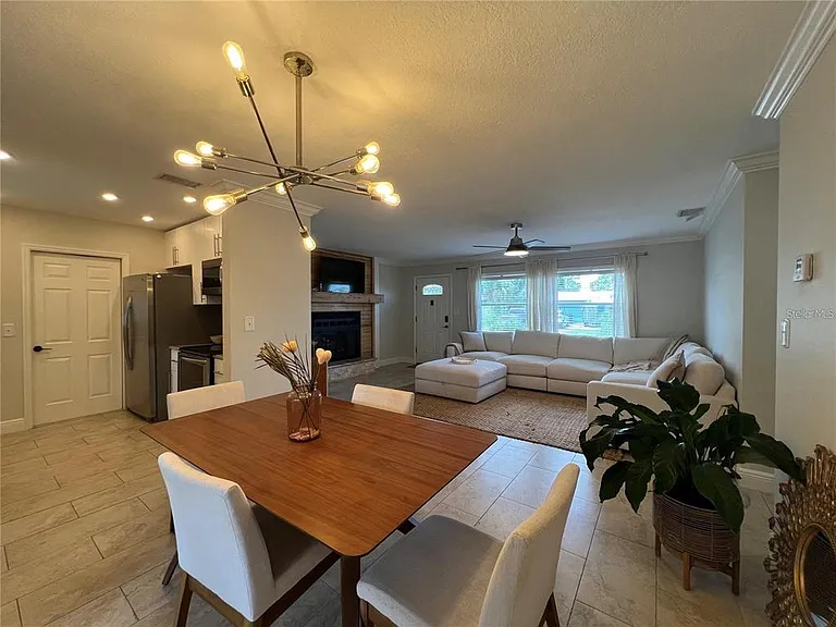 3748 Manatee Dr SE — Photo 6