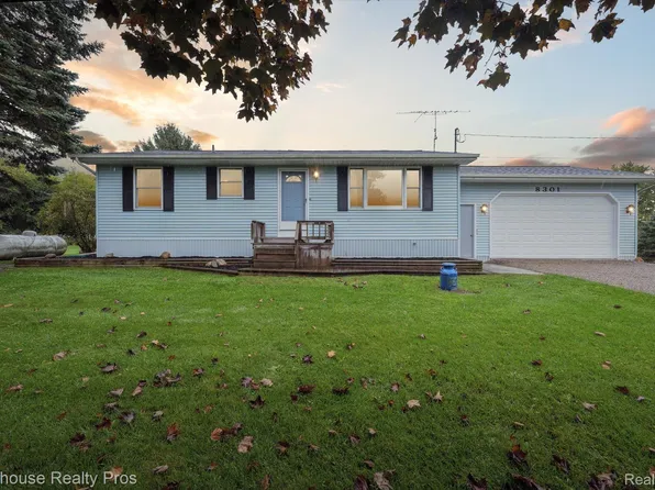 8301 Doyle Rd, Laingsburg, MI 48848