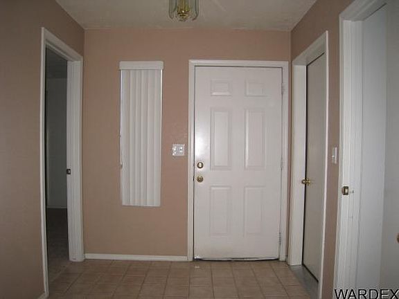 3rd image of 940 San Juan Ln
