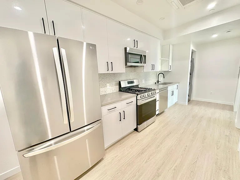 11500 Culver Blvd #400 — Photo 3