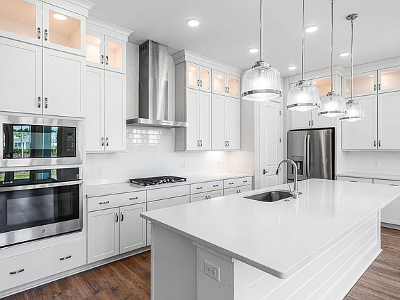 2nd image of 157 River Rise Way