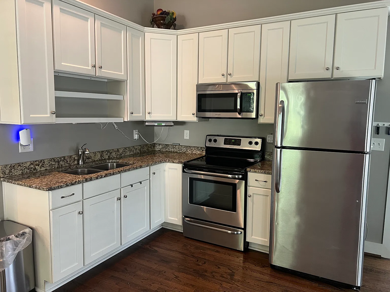 Studio, 761 sqft, $1,850 — Photo 4