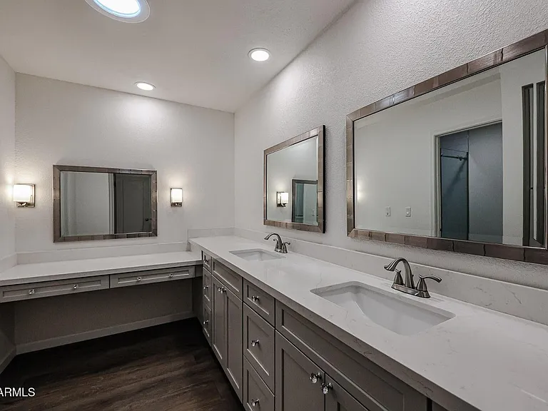 26033 S Hollygreen Dr — Photo 28