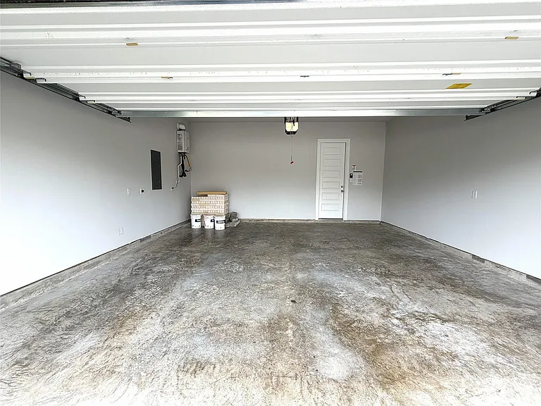26127 Mossy Greens Dr — Photo 30