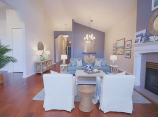 4955 River Rd #321, Delta, BC V4K 4V9