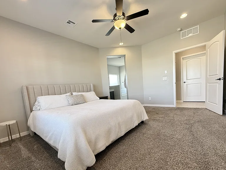 7467 Smugglers Gulch Ct — Photo 20