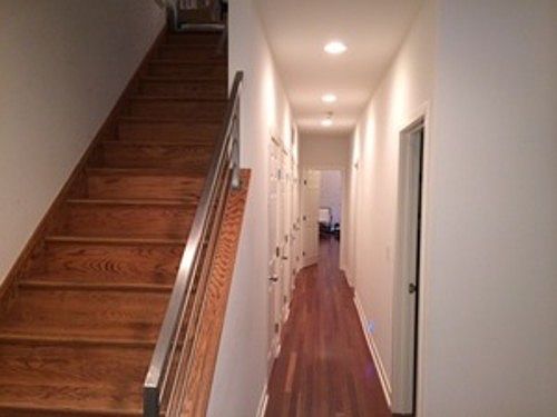 4th image of 1006 N Wolcott Ave