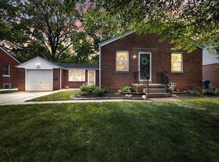 1220 Harrison St, Edwardsville, IL