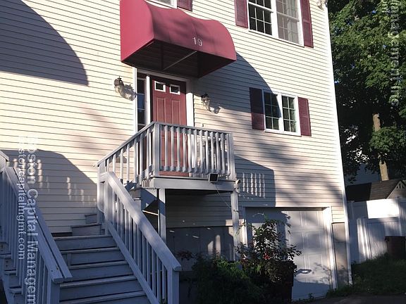 19 B St. Everett Unit Photo 1